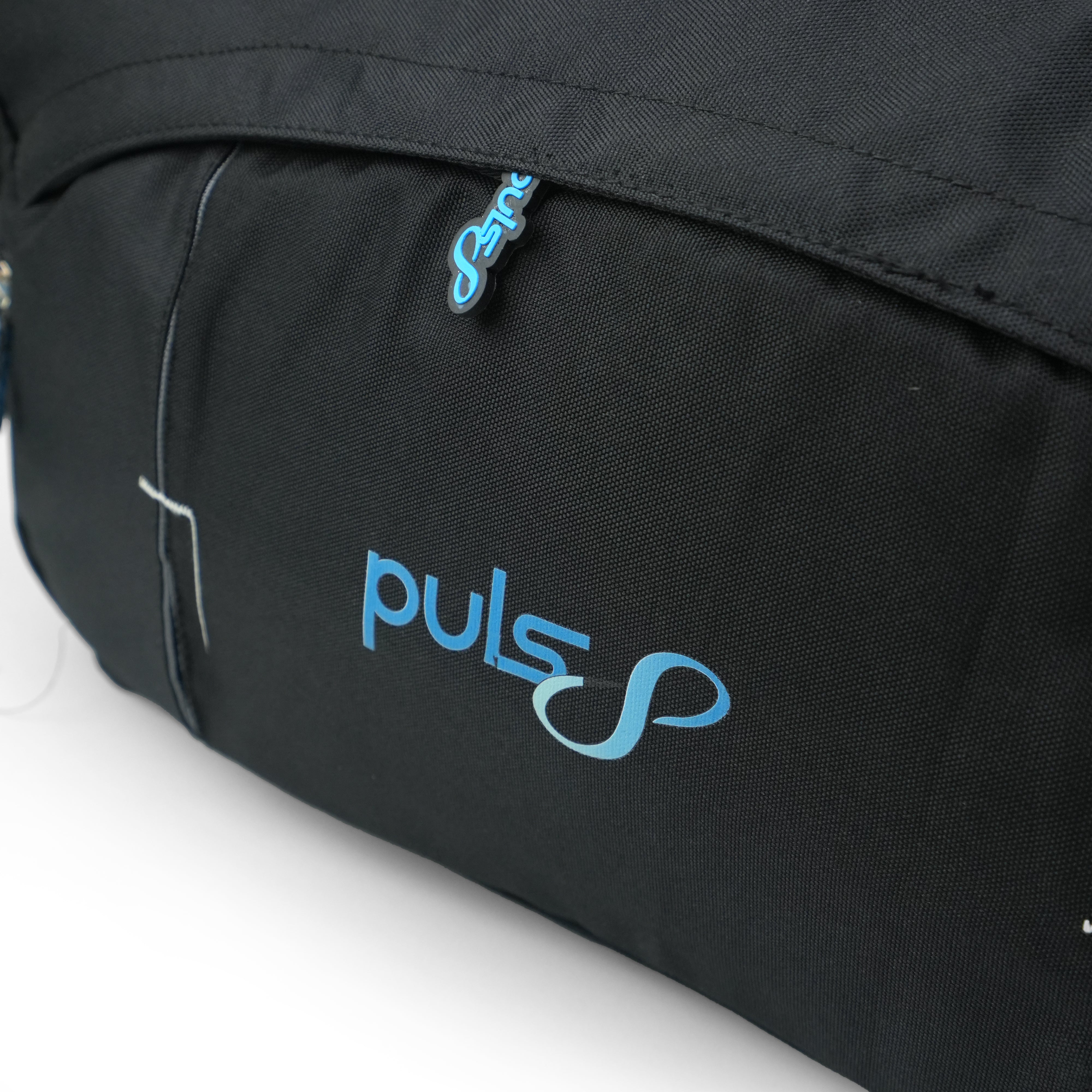 Puls8 Duffle Gym Bag