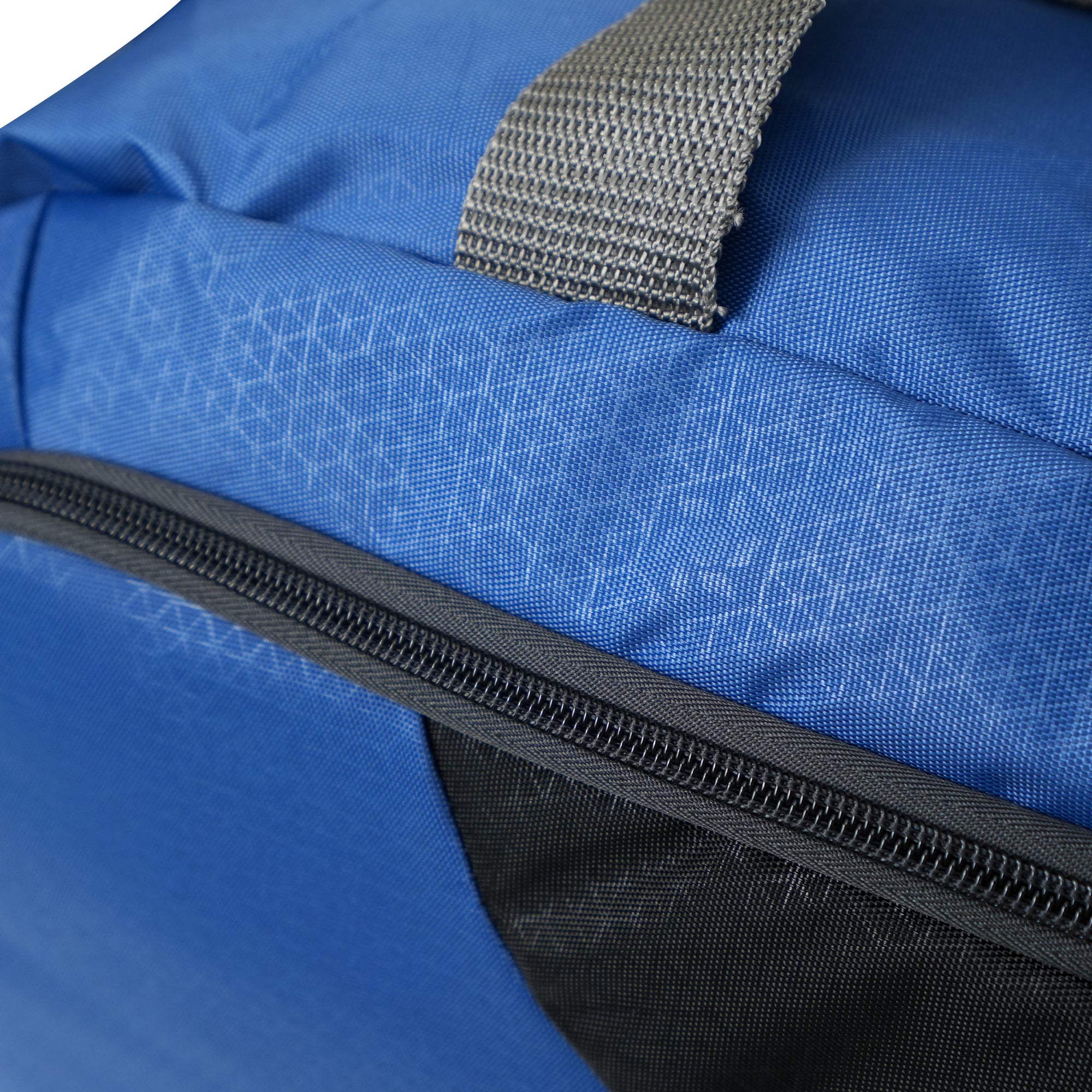 Puls8 D Shape Duffle Bag