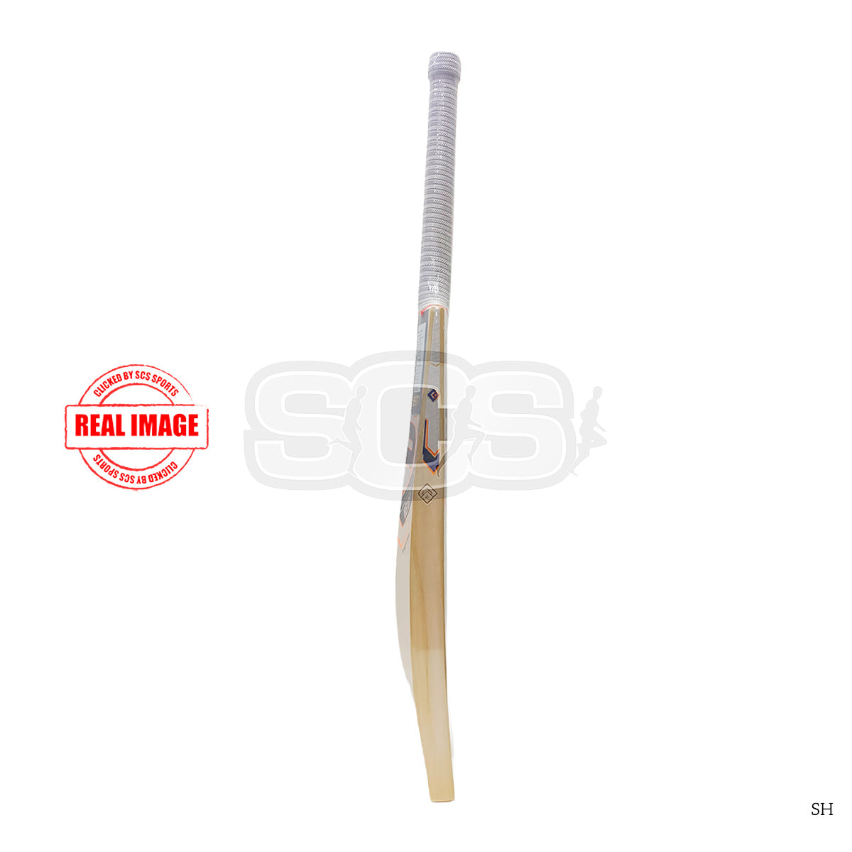 EM Aura English Willow Cricket Bat