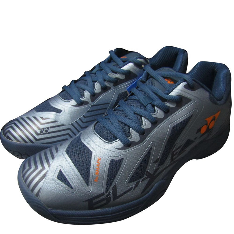 Load image into Gallery viewer, Yonex Blaze 3 Men Badminton Shoes
