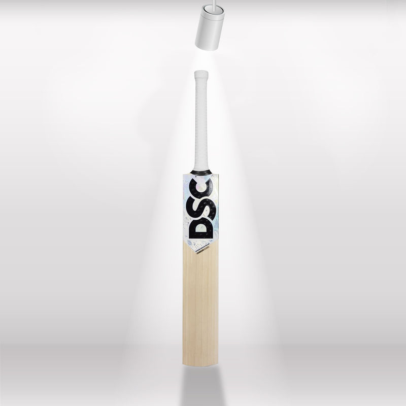 Load image into Gallery viewer, DSC Condor Glider English Willow Cricket Bat
