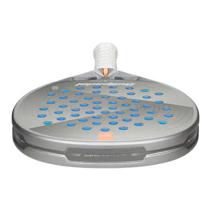 Bullpadel Hack 04 HYB Cloud Padel Racket