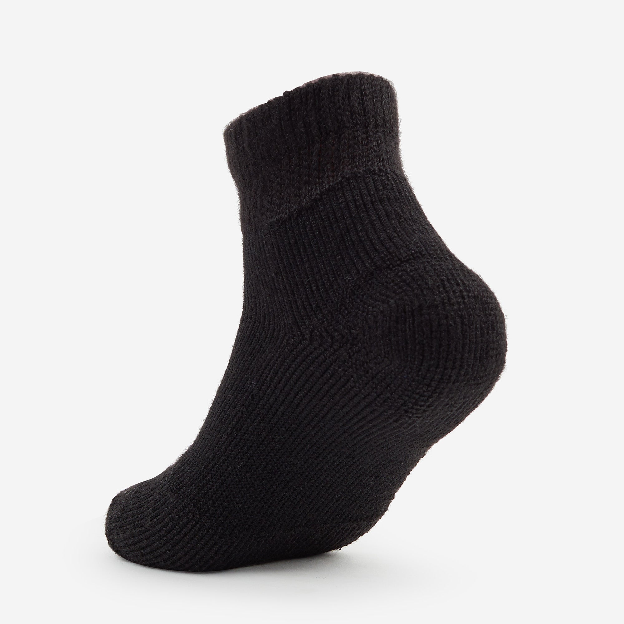 Thorlo Maximum Cushion Ankle Running Socks In Black Color 
