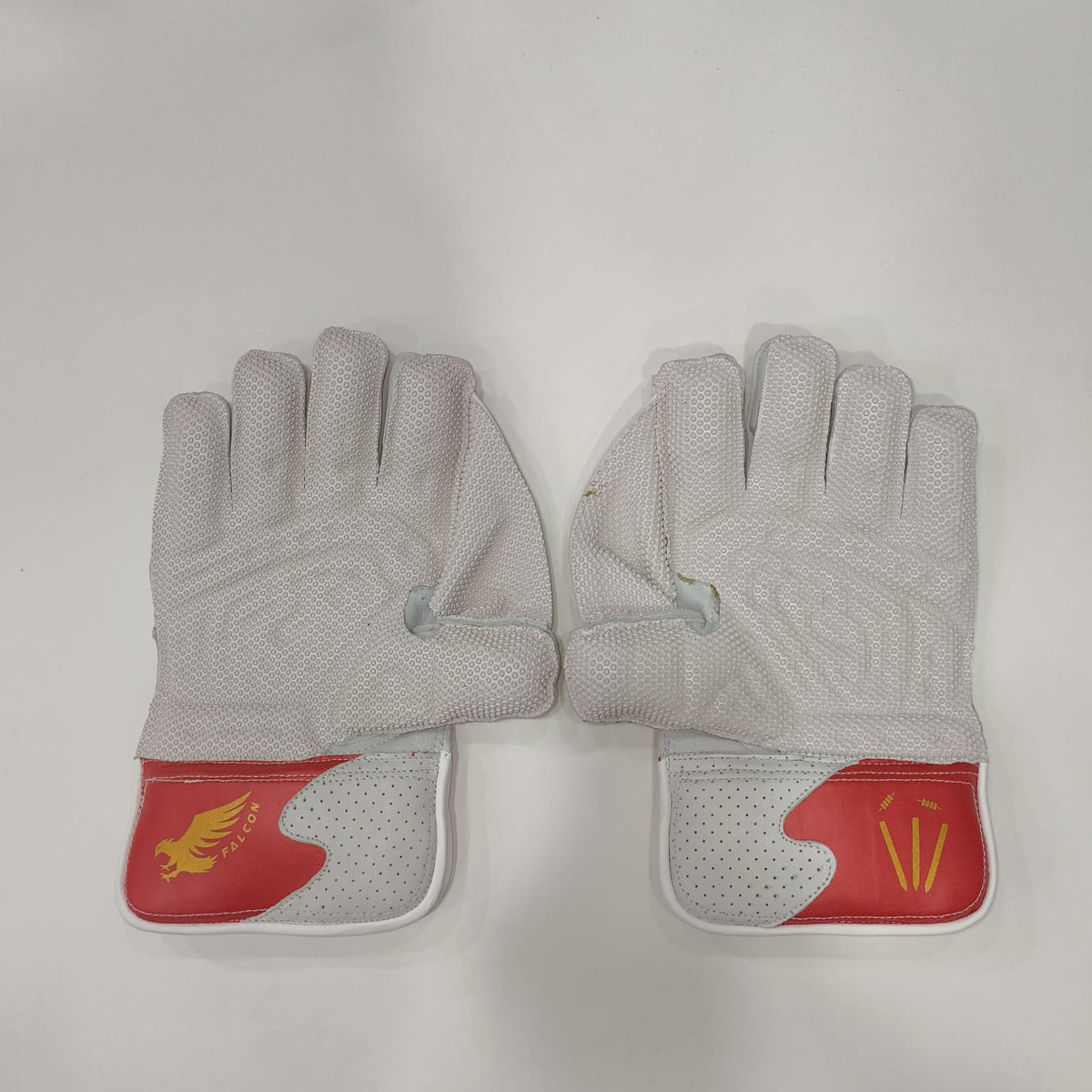 SS Falcon Cricket Keeping Gloves
