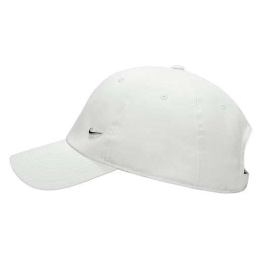 Nike Dri-Fit Club Unstructured Metal Swoosh Cap