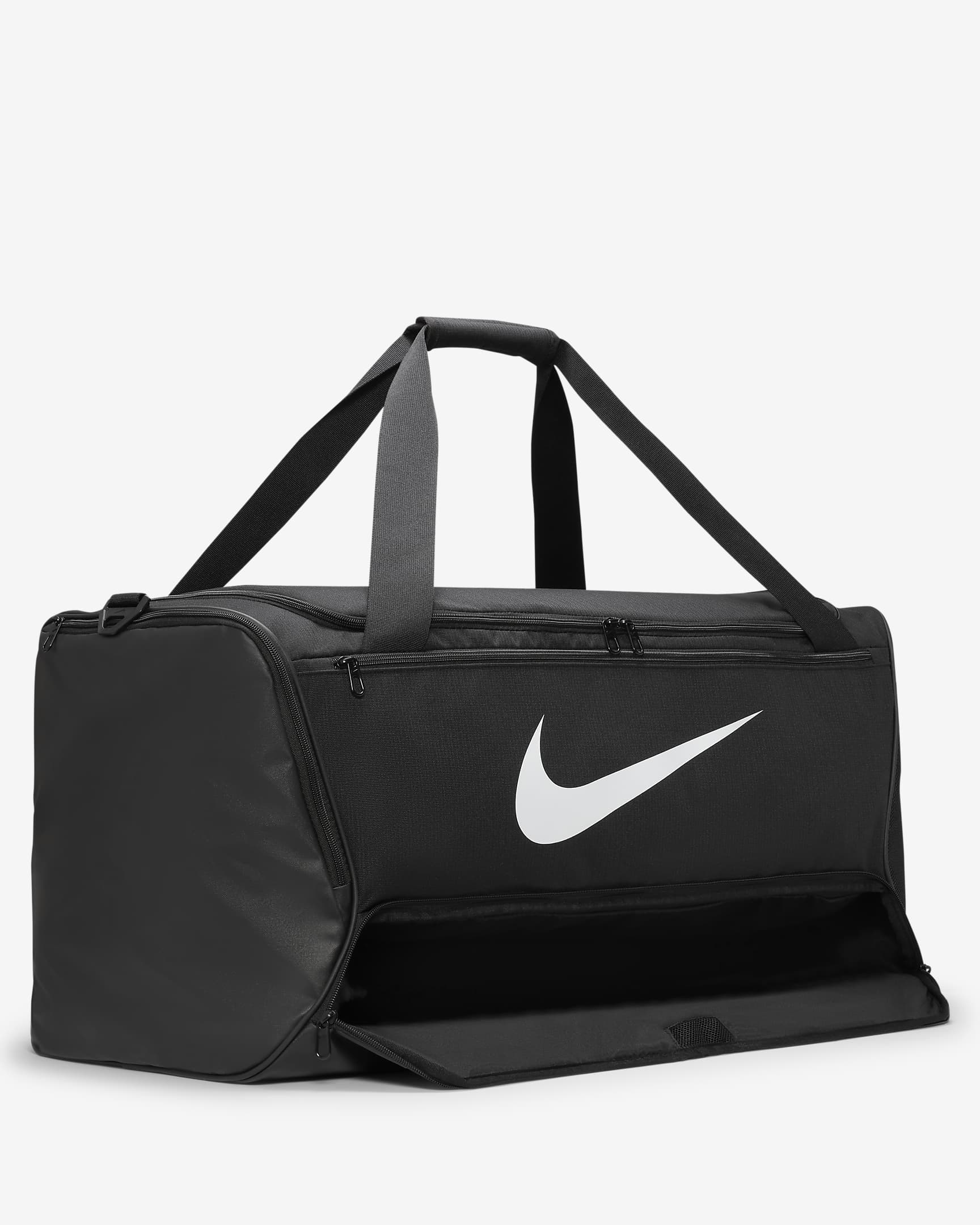 Nike Brasilia 9.5 Training Duffle Bag
