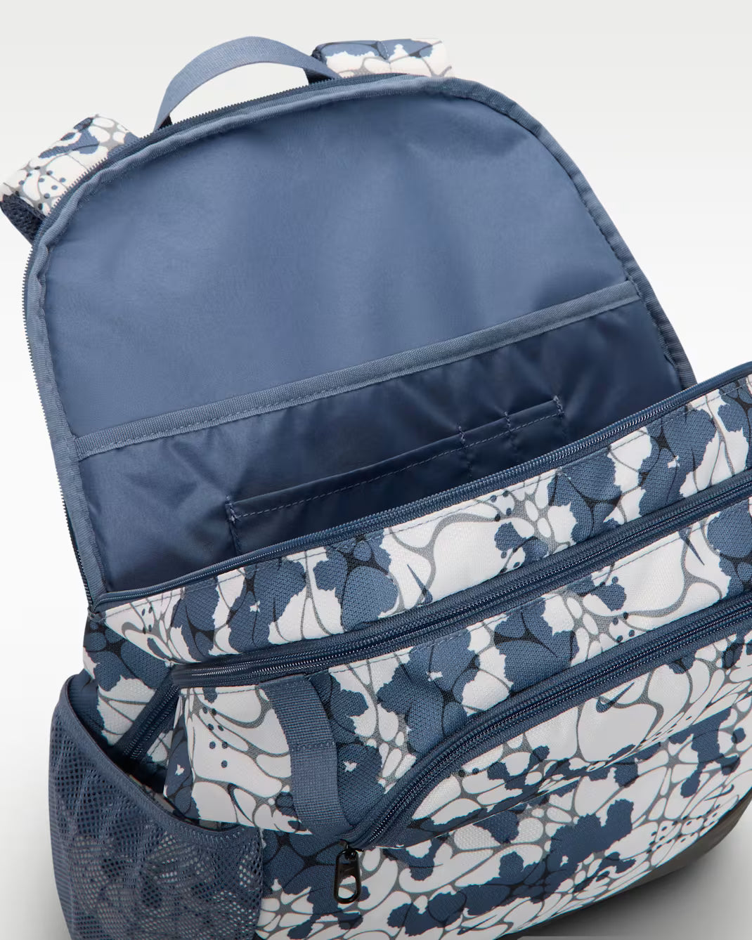 Nike Brasilia Casual Backpack