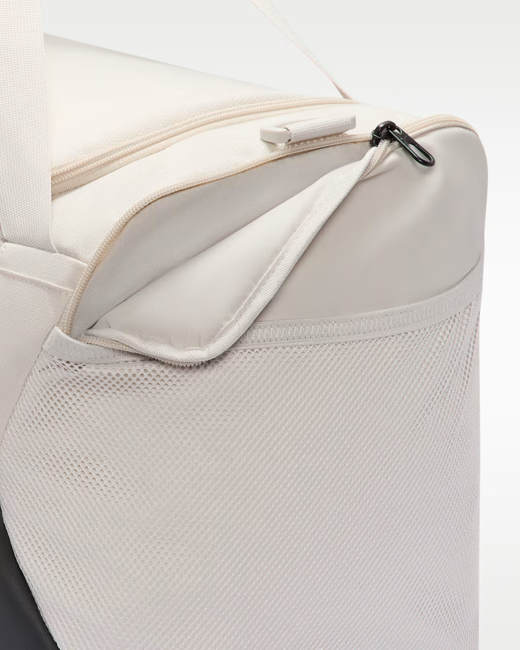 Nike Brasilia FZ2585 Duffle Bag