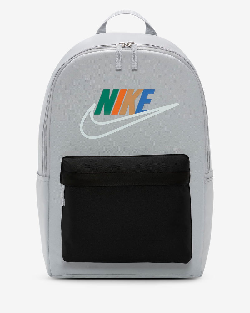 Load image into Gallery viewer, Nike Heritage Backpack
