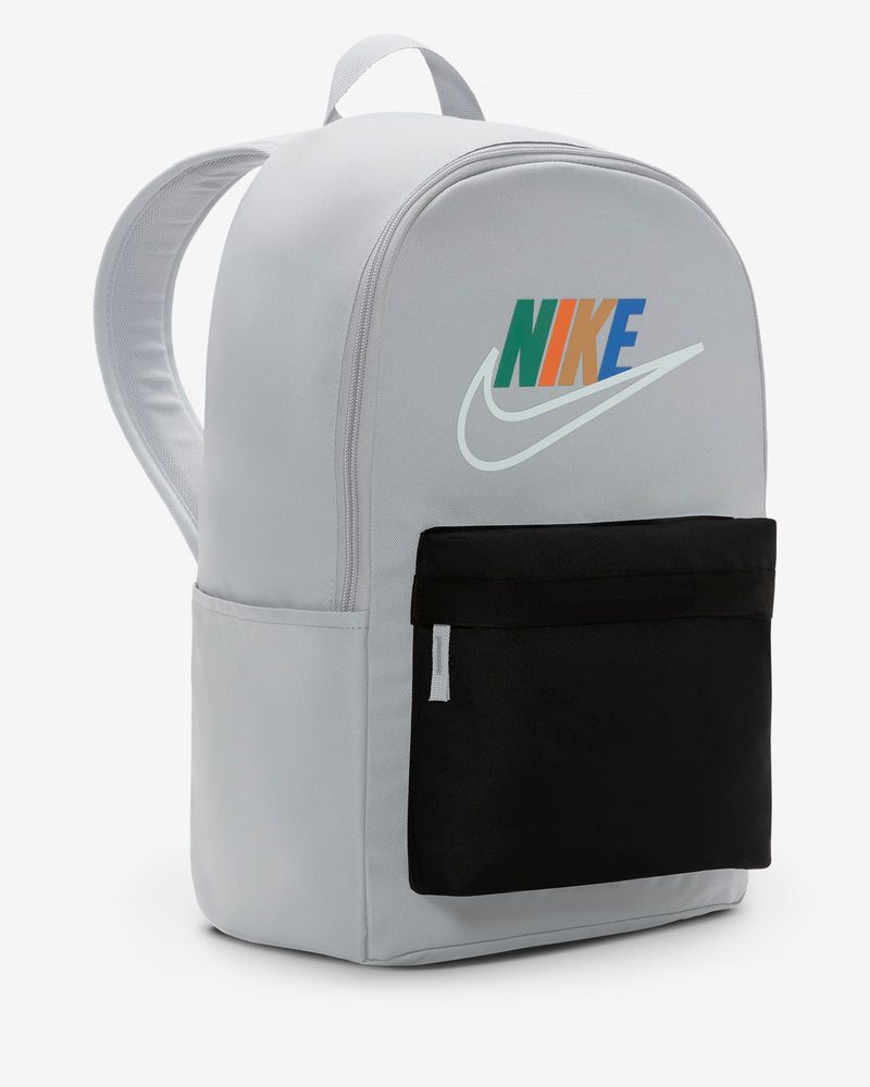 Load image into Gallery viewer, Nike Heritage Backpack
