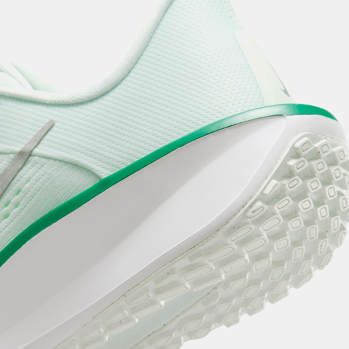 Nike Quest 6 Womens Running Shoes