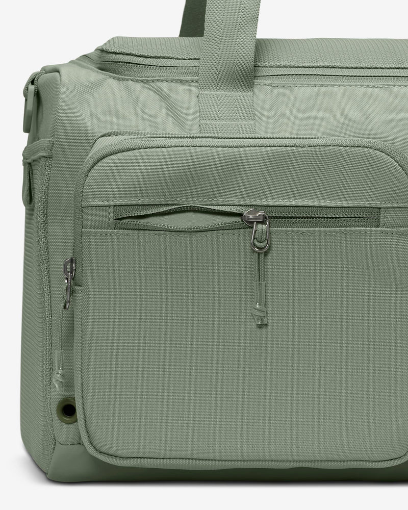 Load image into Gallery viewer, Nike Utility Power 2.0 Casual Duffle Bag
