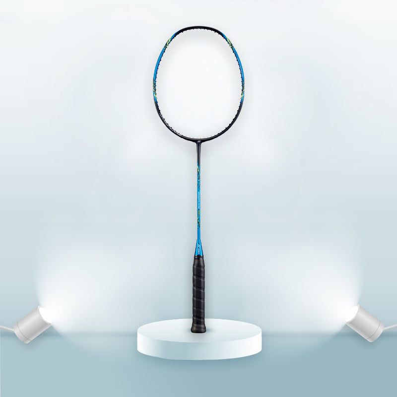 Load image into Gallery viewer, Yonex Nanoflare 700 Badminton Racket
