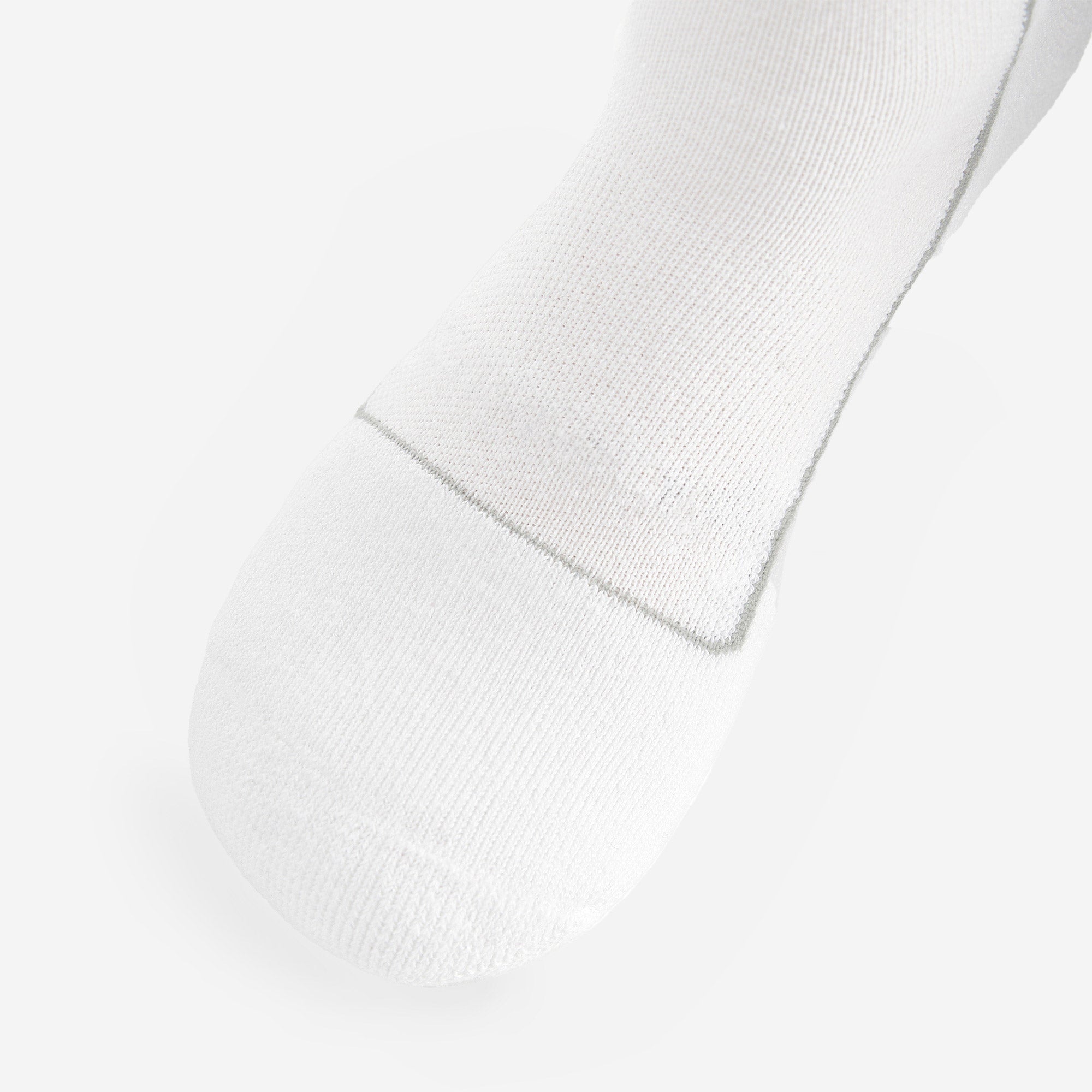 Thorlo Pickleball Light Cushion Ankle Fitness Socks In White Color