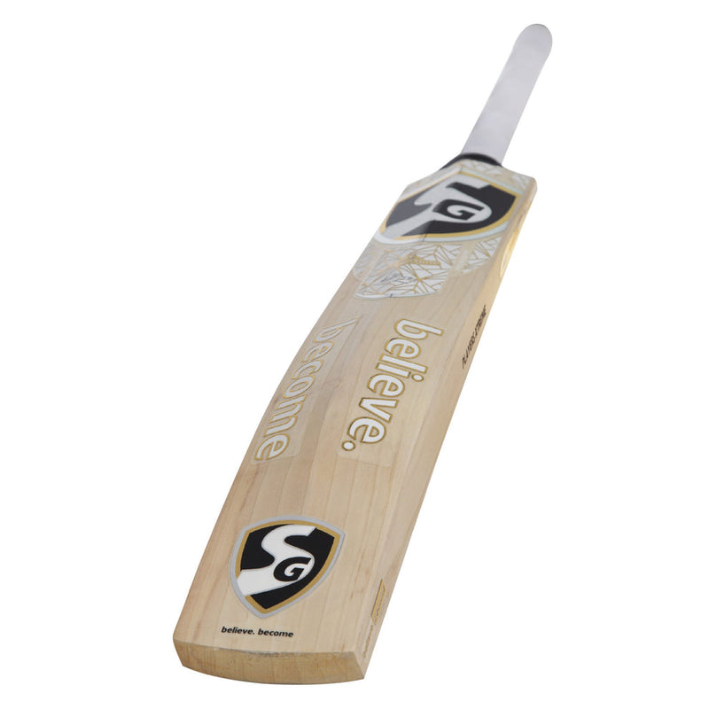 Load image into Gallery viewer, SG Players Xtreme English Willow Cricket Bat
