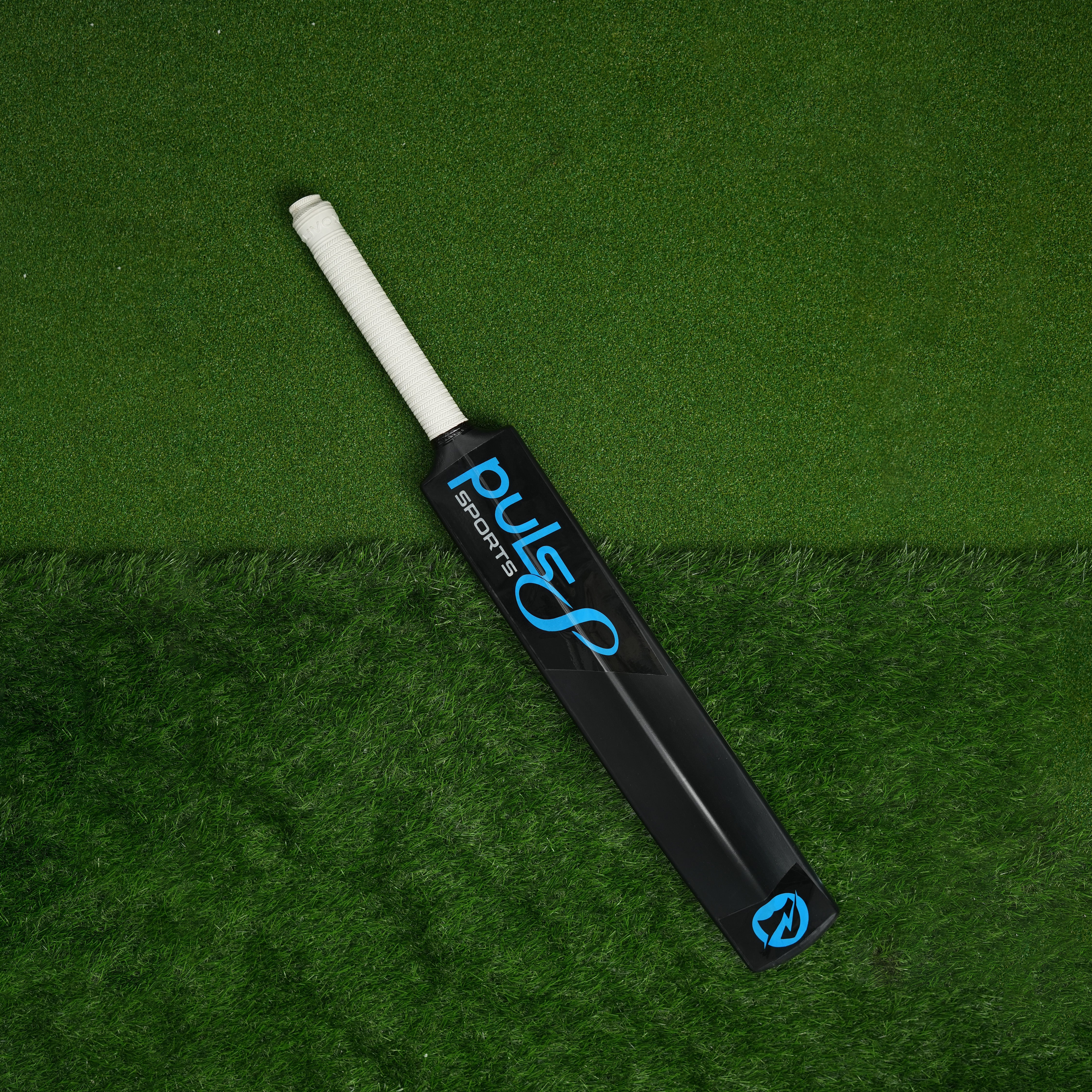 Puls8 Pvc Cricket Bat