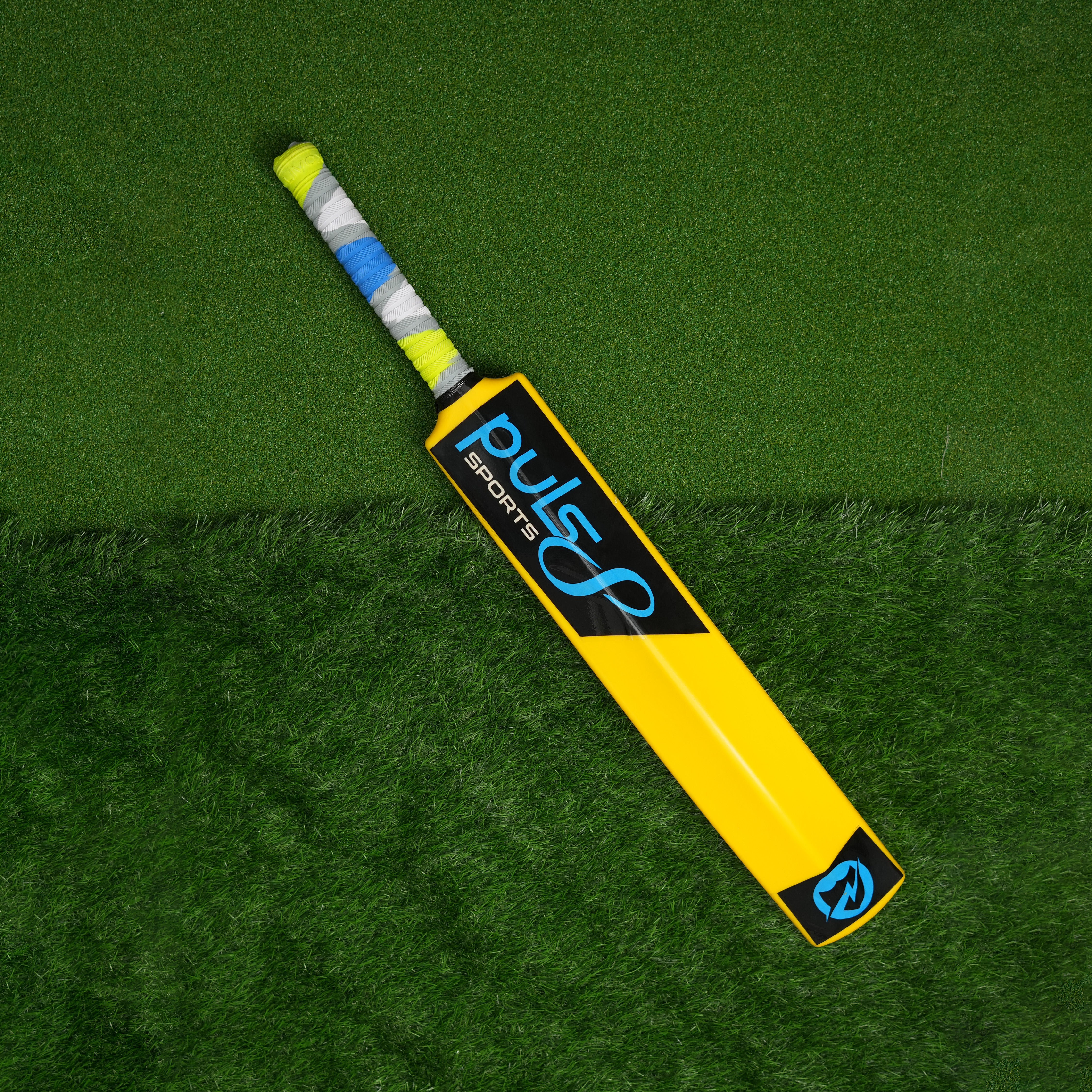 Puls8 Pvc Cricket Bat