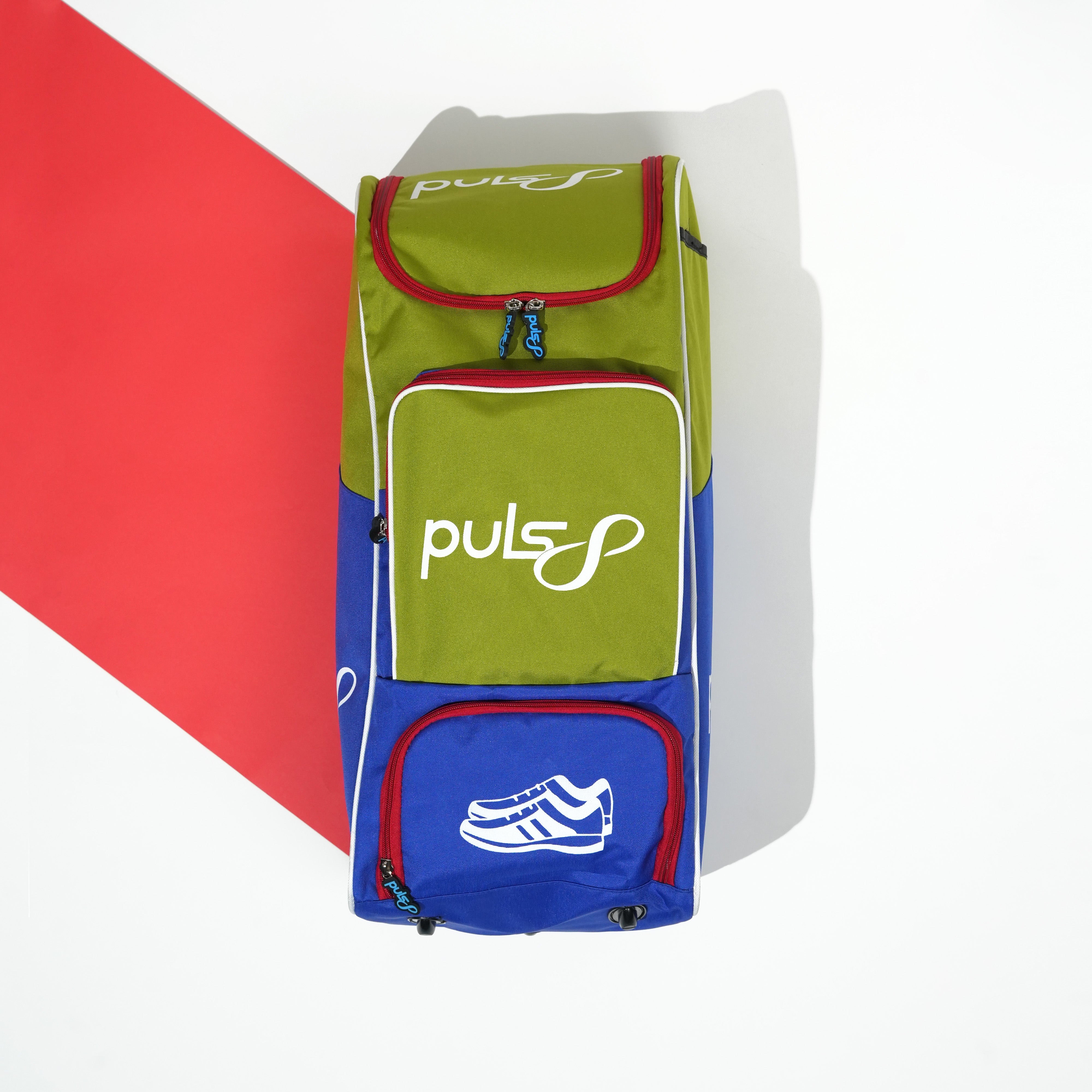 Puls8 Cricket Kitbag