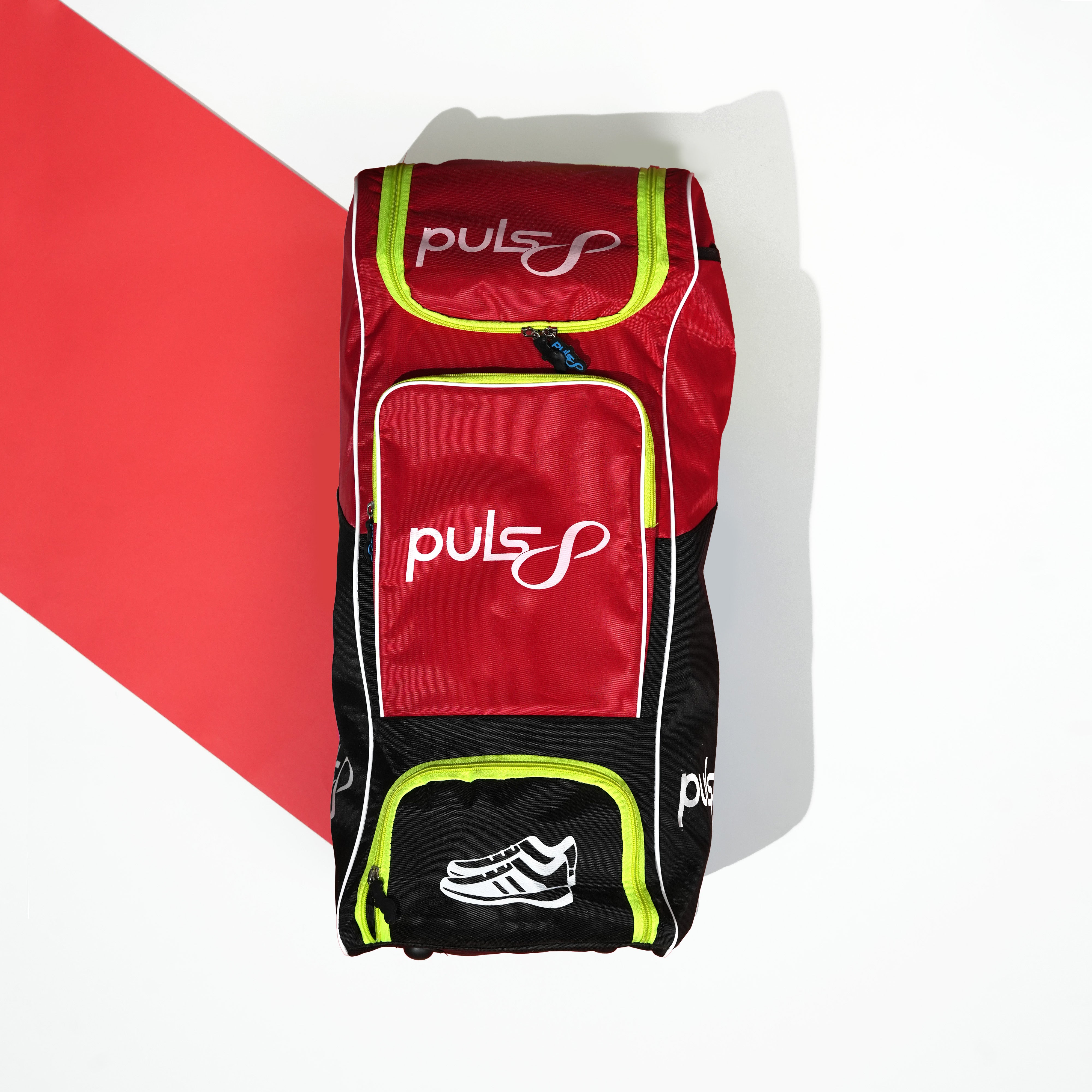 Puls8 Cricket Kitbag