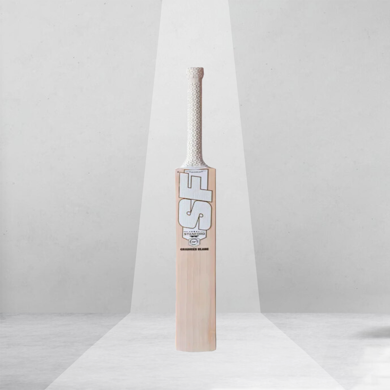 Load image into Gallery viewer, SF Gradiges Blade English Willow Cricket Bat
