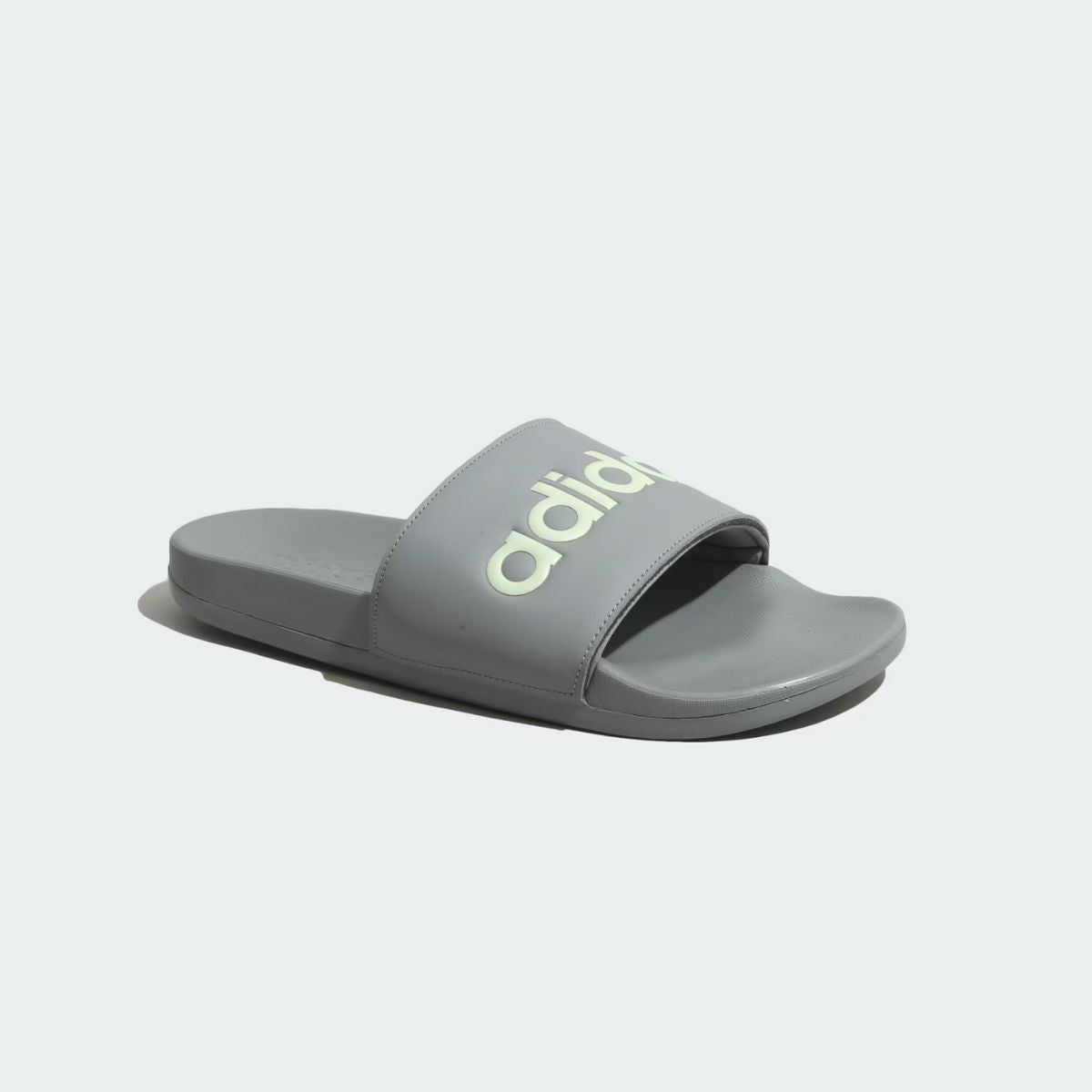 Adidas Trac-Lytt Slides