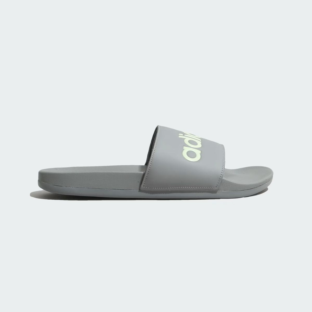 Adidas Trac-Lytt Slides