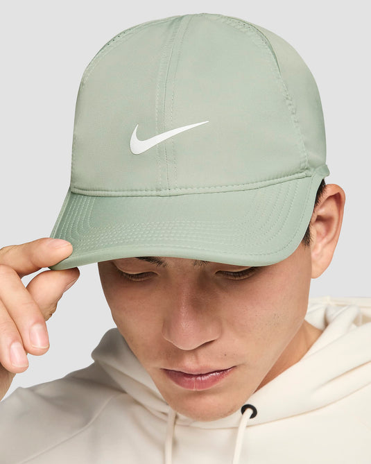 Nike Dri-Fit Club Unstructured Featherlight Cap