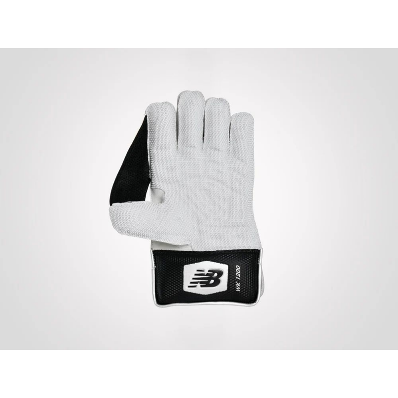 Load image into Gallery viewer, New Balance WK 12I Cricket Keeping Gloves
