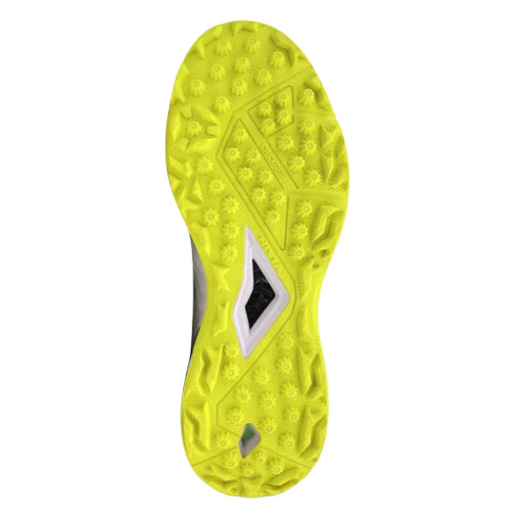 Nivia Crick-500 2.0 Cricket Shoes