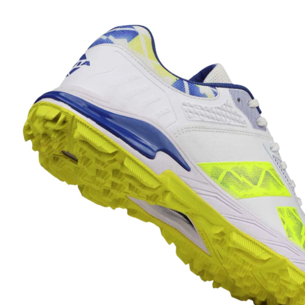 Nivia Crick-500 2.0 Cricket Shoes