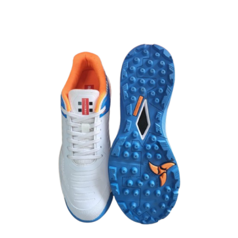 Load image into Gallery viewer, Gray-Nicolls Volt XW Pro Rubber Cricket Shoes
