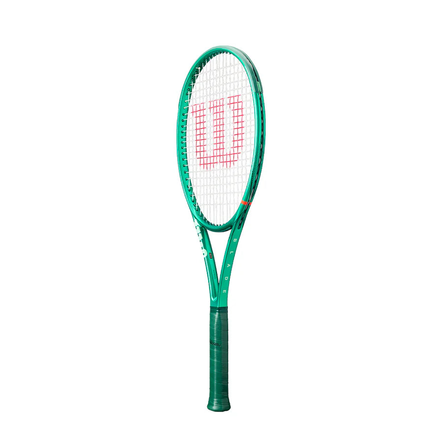 WILSON Blade 98 18X20 V10 305G Tennis Racket (Unstrung)