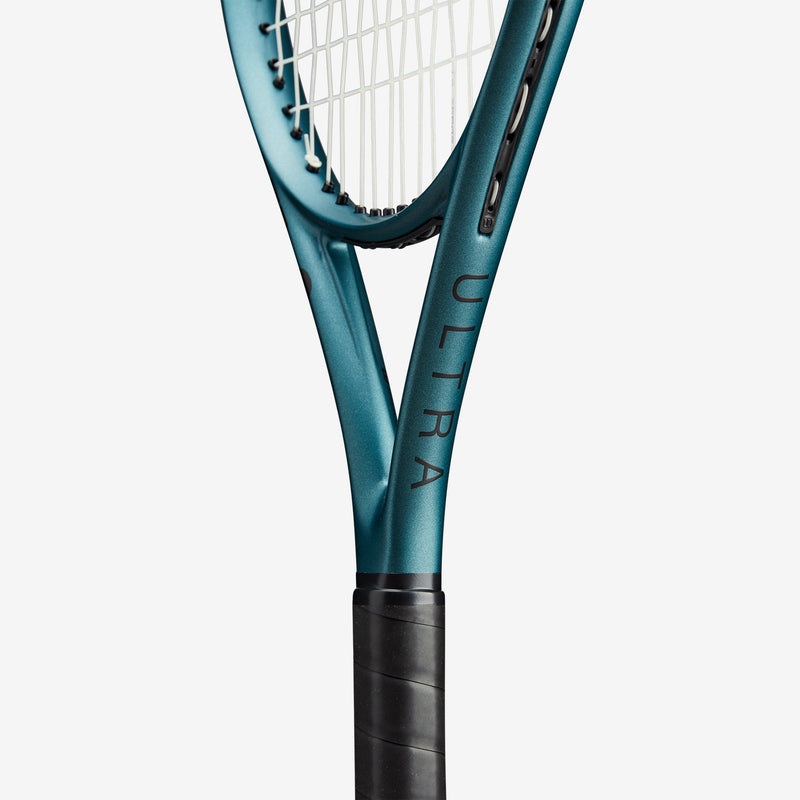 Load image into Gallery viewer, Wilson Ultra 26 V 4.0 Tennis Racquet
