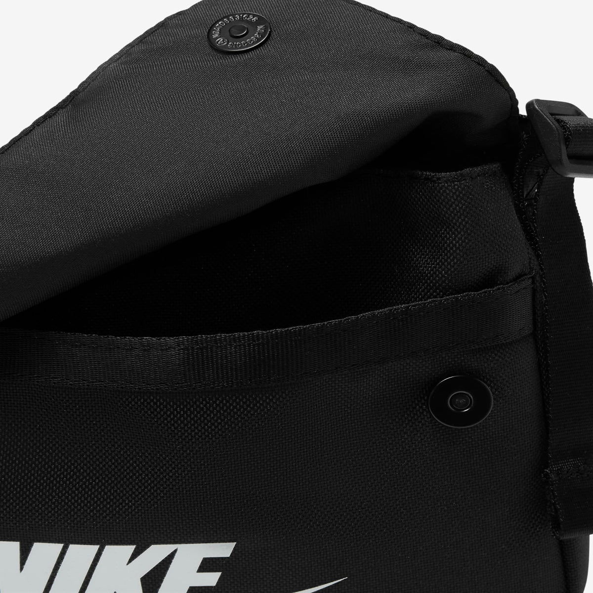 Nike Futura 365 Cross Body Kitbag