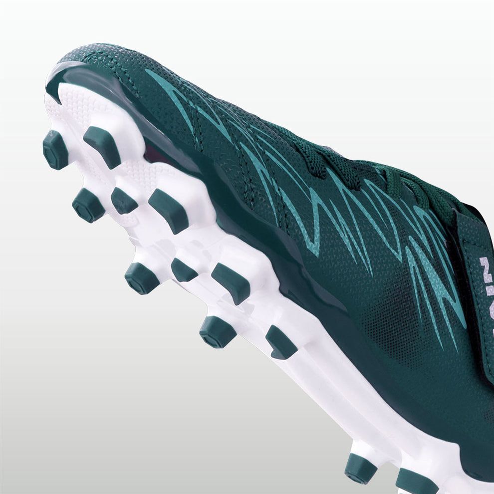 Nivia Encounter 11 Kids Football Shoes