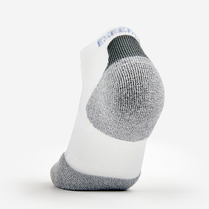 Load image into Gallery viewer, Thorlo Experia Techfit Light Cushion Low Cut Fitness Socks
