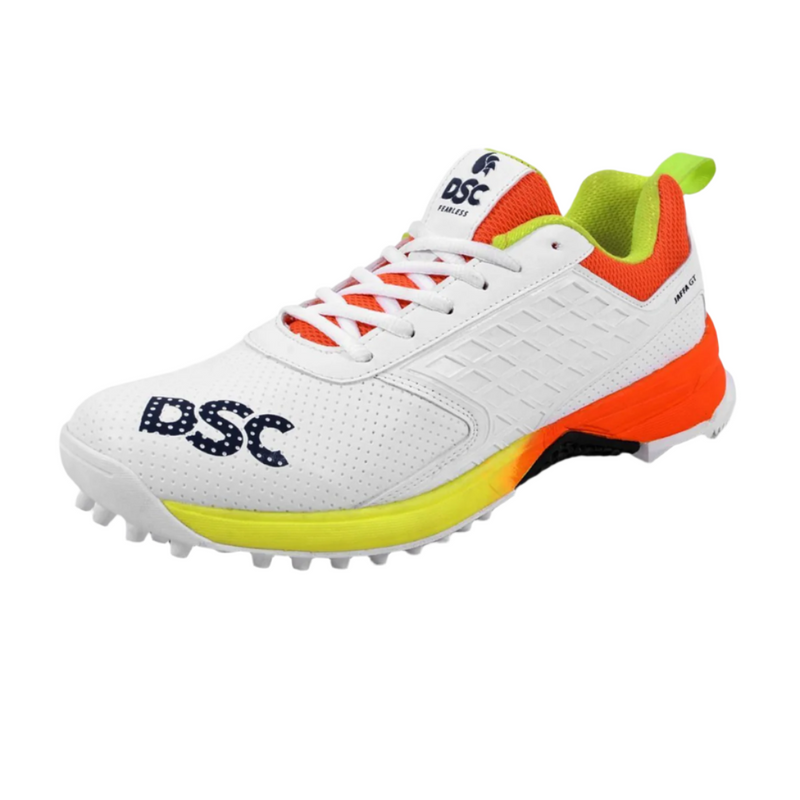 Load image into Gallery viewer, DSC Jaffa GT Cricket Shoes Front Image
