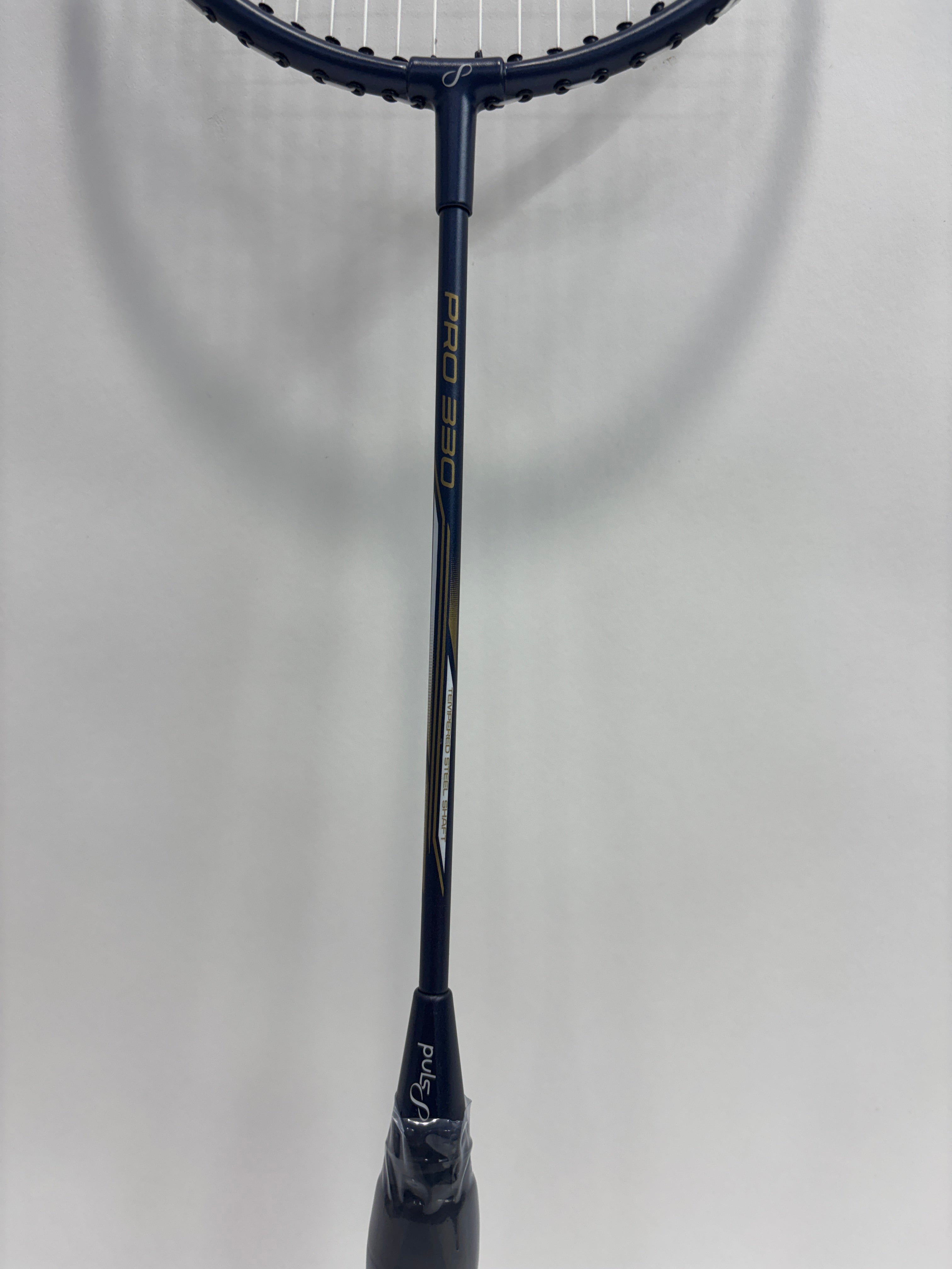 Puls8 Pro-330 Badminton Racket