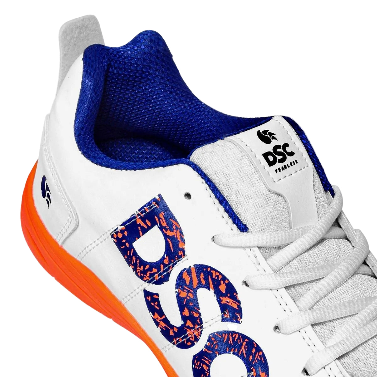 DSC Beamer Cricket Shoes
