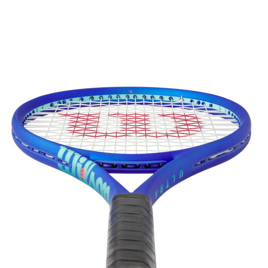 Wilson Ultra 100L V5 Tennis Racket