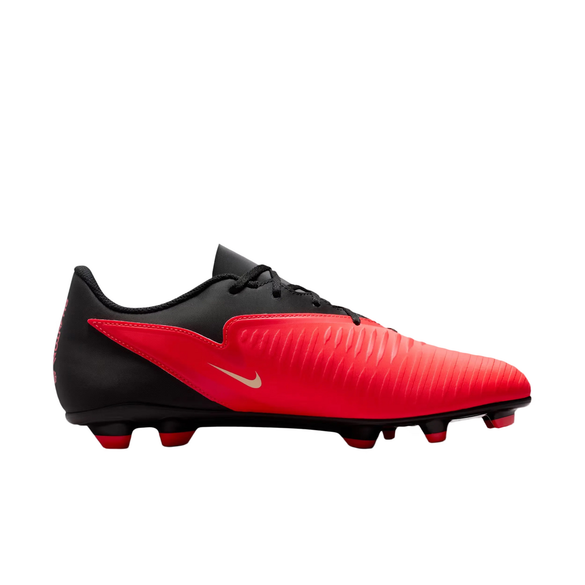 Nike Phantom 6 Low Club Football Shoes