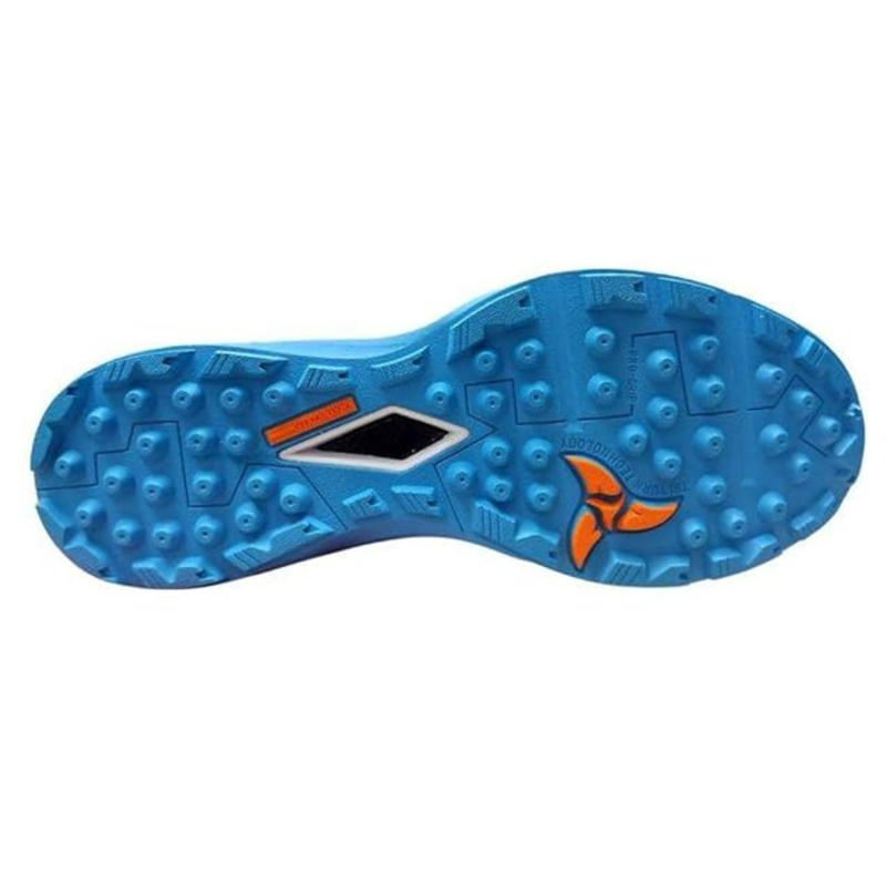 Load image into Gallery viewer, Gray-Nicolls Volt XW Pro Rubber Cricket Shoes
