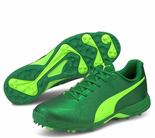 Load image into Gallery viewer, Puma 20 FH Rubber Spikes Cricket Shoes
