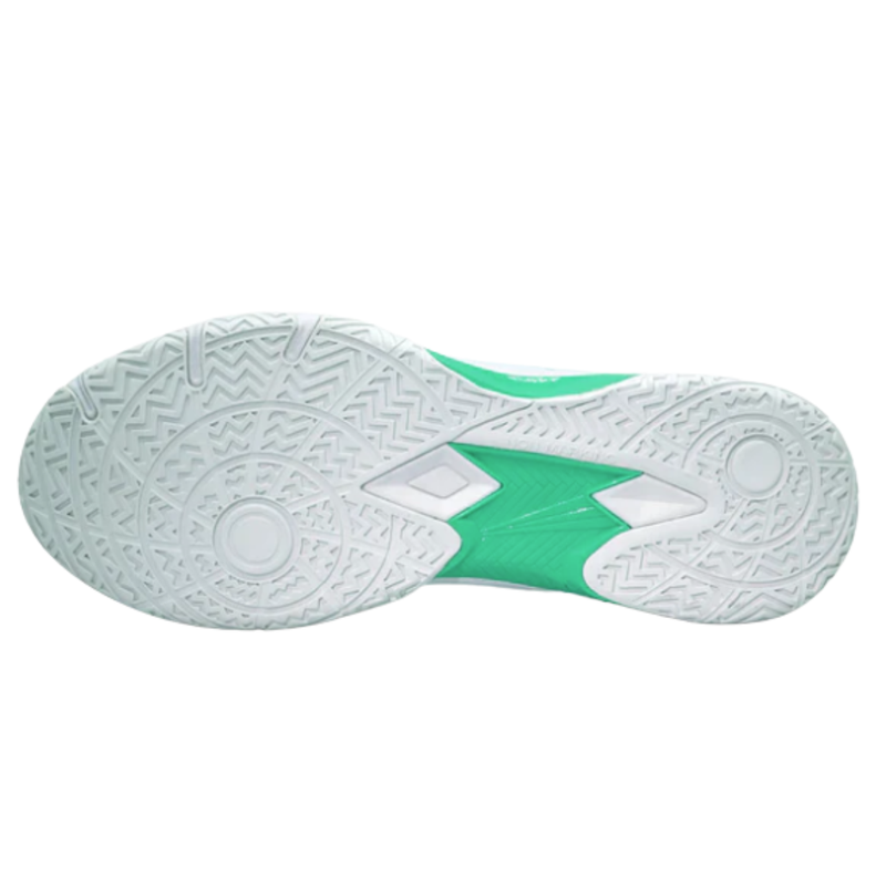 Load image into Gallery viewer, Nivia Verdict 2.0 Badminton Shoes
