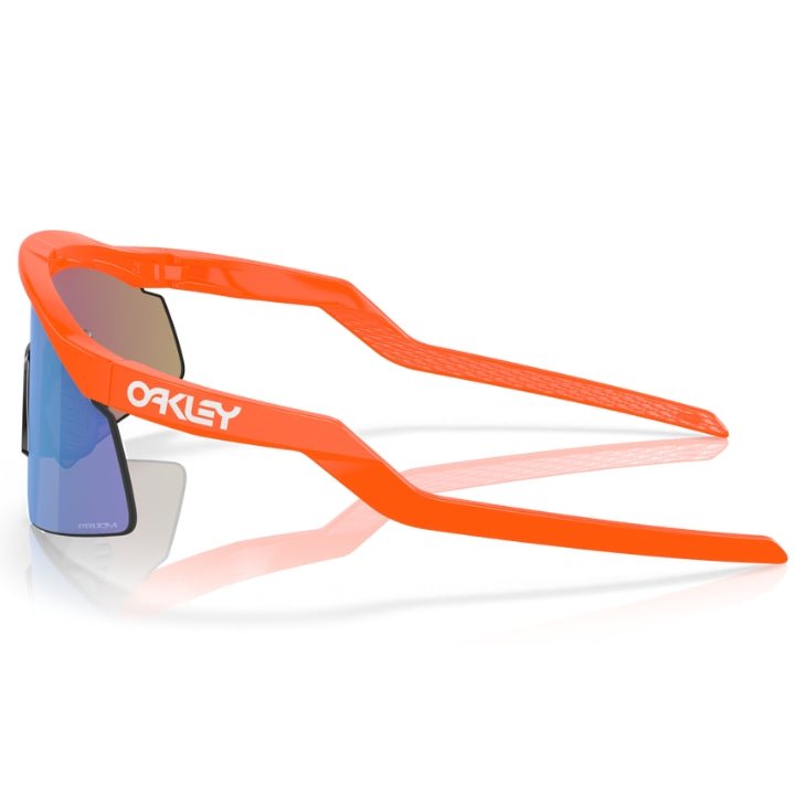 Load image into Gallery viewer, Oakley Hydra Eyewear
