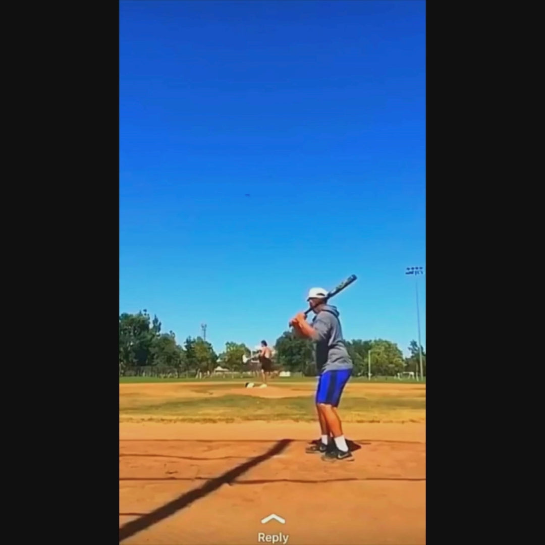 Load video: Selkirk Core Line Day Pickleball Backpack