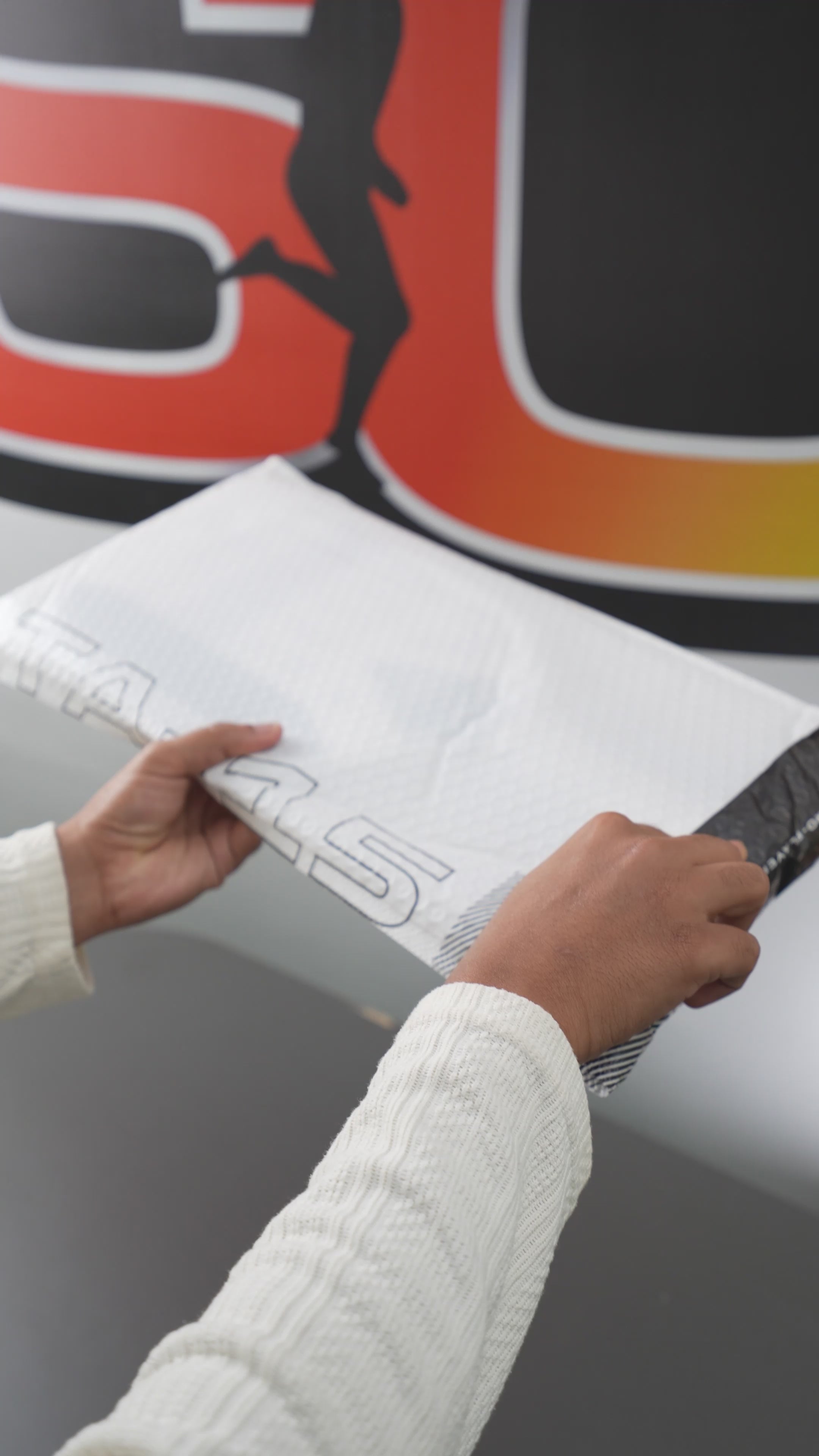 Load video: Joola Perseus Mod TA-15 Pro Player Edition Pickleball Paddle