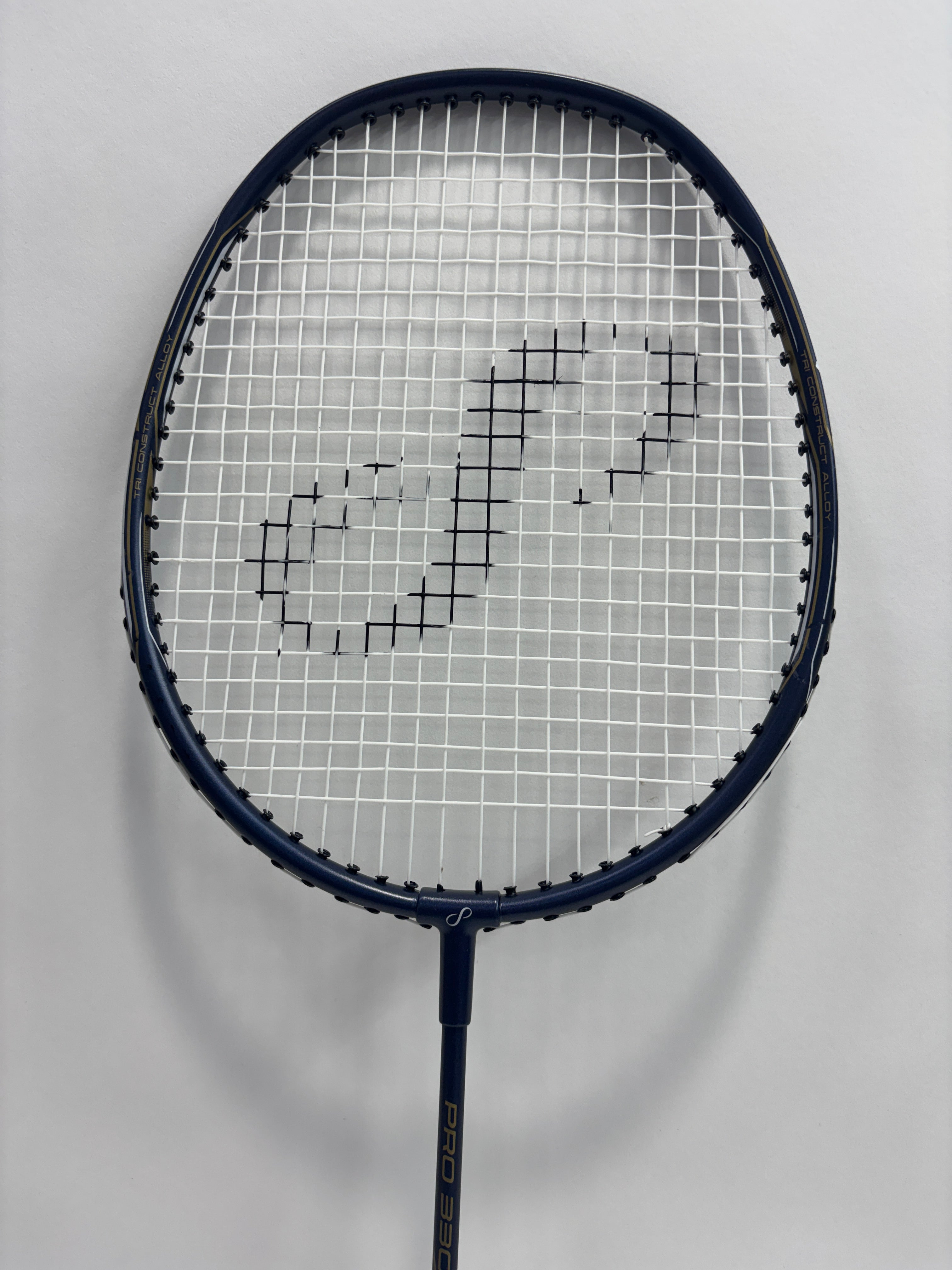 Puls8 Pro-330 Badminton Racket