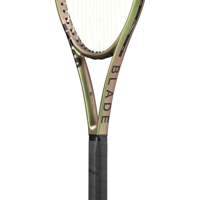 Wilson Blade 100Ul V8.0 Tennis Racket (Unstrung)